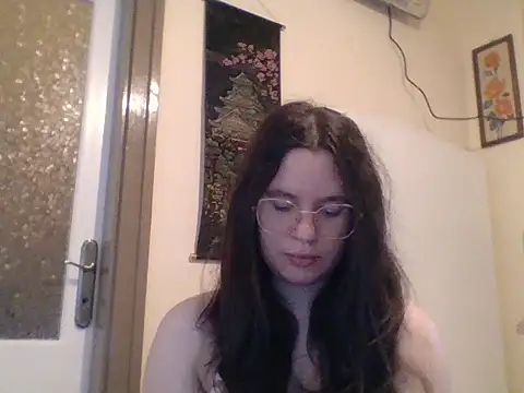 Snapshot of SzexiMacska chatting on May 29, 2026, 6:44 am SzexiMacska online show from May 29, 2026, 6:44 am