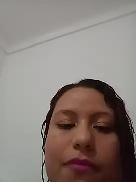 Snapshot of Catalina_sout chatting on July 10, 2026, 12:48 am Catalina sout online show from July 10, 2026, 12:48 am