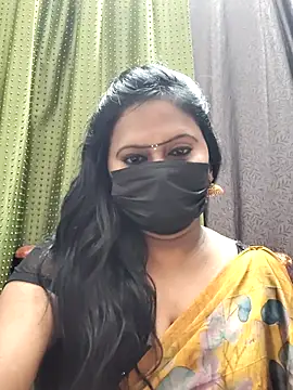 Snapshot of Meera_mia chatting on June 10, 2026, 6:29 pm Meera mia online show from June 10, 2026, 6:29 pm