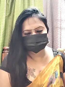 Snapshot of Meera_mia chatting on June 11, 2026, 8:12 am Meera mia online show from June 11, 2026, 8:12 am