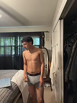 Snapshot of latino_switch chatting on May 29, 2026, 12:52 am latino switch online show from May 29, 2026, 12:52 am