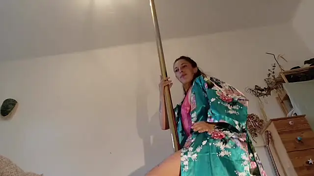 PriscillaPole online show from June 11, 2026, 11:08 am