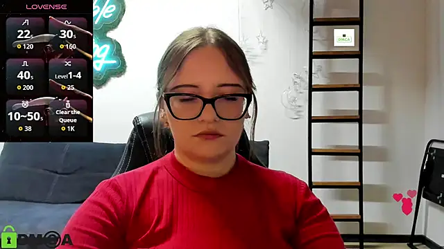 Snapshot of JuliNy_x chatting on June 30, 2026, 1:34 pm JuliNy x online show from June 30, 2026, 1:34 pm