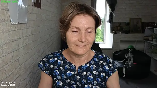 Snapshot of Mabel_Magic chatting on July 16, 2026, 12:11 pm Mabel Magic online show from July 16, 2026, 12:11 pm