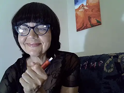 Snapshot of Marys3773 chatting on July 8, 2026, 5:28 pm Marys3773 online show from July 8, 2026, 5:28 pm