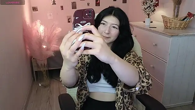 Snapshot of Vanessa_LimX chatting on June 8, 2026, 12:38 pm Vanessa LimX online show from June 8, 2026, 12:38 pm