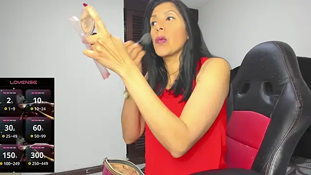 Snapshot of Samantha01_Rosse01 chatting on July 16, 2026, 10:05 pm Samantha01 Rosse01 online show from July 16, 2026, 10:05 pm