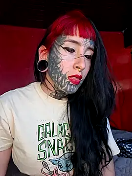 Venom-Luna online show from July 15, 2026, 5:07 pm