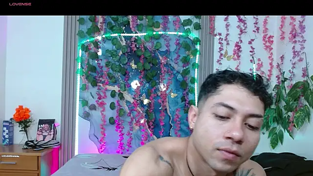 Snapshot of maria_robin_ chatting on July 15, 2026, 3:23 am maria robin online show from July 15, 2026, 3:23 am