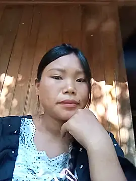 Snapshot of Nhinhi_su chatting on July 21, 2026, 12:57 am Nhinhi su online show from July 21, 2026, 12:57 am