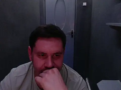 Snapshot of Max_Marlyn chatting on May 28, 2026, 4:59 pm Max Marlyn online show from May 28, 2026, 4:59 pm