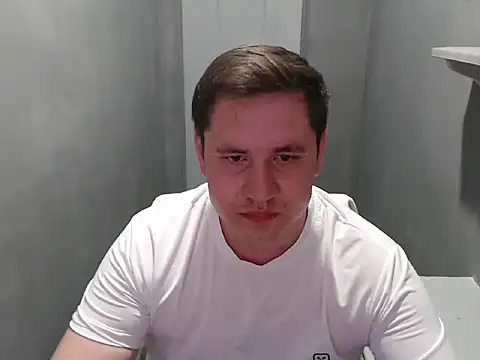Snapshot of Max_Marlyn chatting on June 22, 2026, 5:26 am Max Marlyn online show from June 22, 2026, 5:26 am