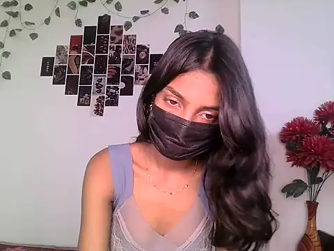 Snapshot of KAJALKUMARIORG chatting on July 7, 2026, 6:47 am KAJALKUMARIORG online show from July 7, 2026, 6:47 am