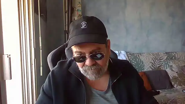 Snapshot of panda_06200 chatting on June 7, 2026, 8:51 am panda 06200 online show from June 7, 2026, 8:51 am