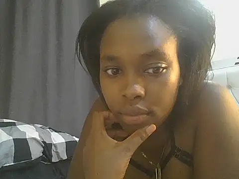 sexylittleprincess1 online show from May 26, 2026, 8:27 pm