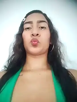 Snapshot of ScarletLovee_ chatting on July 17, 2026, 9:41 pm ScarletLovee online show from July 17, 2026, 9:41 pm