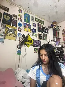 angelgirl2006 online show from July 21, 2026, 7:49 pm