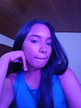 Snapshot of xcleila chatting on June 25, 2026, 3:28 am xcleila online show from June 25, 2026, 3:28 am