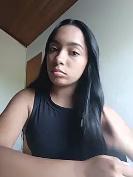 Snapshot of xcleila chatting on July 8, 2026, 9:52 pm xcleila online show from July 8, 2026, 9:52 pm