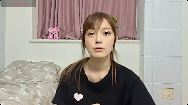 Snapshot of -Ria1022- chatting on July 18, 2026, 3:27 pm -Ria1022- online show from July 18, 2026, 3:27 pm