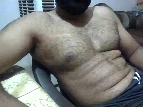 Snapshot of difficultylevelextreme100 chatting on June 4, 2026, 6:58 pm difficultylevelextreme100 online show from June 4, 2026, 6:58 pm
