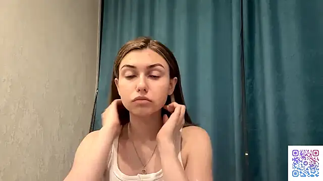 Snapshot of CameTruce chatting on June 29, 2026, 6:19 pm CameTruce online show from June 29, 2026, 6:19 pm