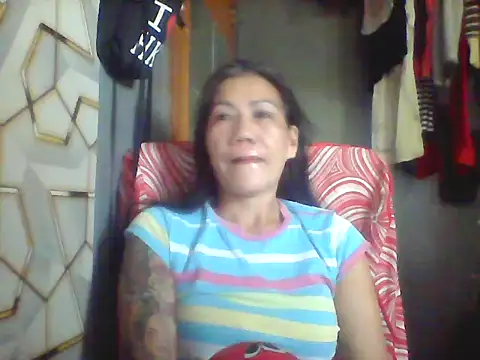 Snapshot of pinayheartaker chatting on June 11, 2026, 12:32 am pinayheartaker online show from June 11, 2026, 12:32 am