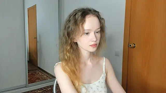Snapshot of babymolly2 chatting on July 12, 2026, 4:42 pm babymolly2 online show from July 12, 2026, 4:42 pm