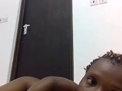 Sexxy petite1 online show from June 5, 2026, 6:57 pm