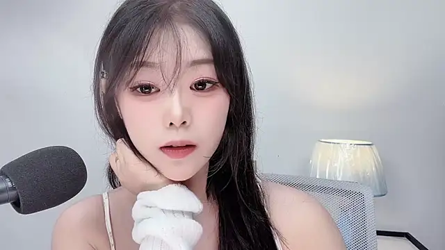 smalldaiwang online show from June 25, 2026, 5:12 am