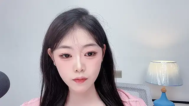 smalldaiwang online show from July 1, 2026, 3:19 am