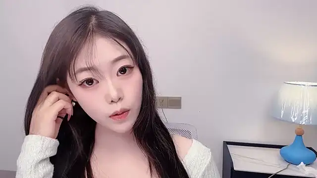 smalldaiwang online show from July 27, 2026, 2:51 am