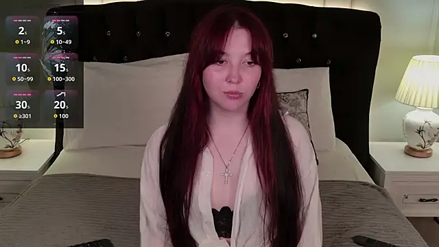 Snapshot of Hyuna_Flowers chatting on June 18, 2026, 11:14 am Hyuna Flowers online show from June 18, 2026, 11:14 am