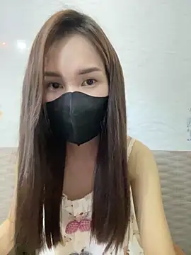 Snapshot of -Samm_ chatting on June 6, 2026, 6:18 am -Samm online show from June 6, 2026, 6:18 am