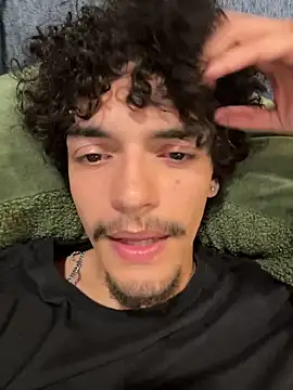 Uhhyuhhhhh online show from June 14, 2026, 4:47 am