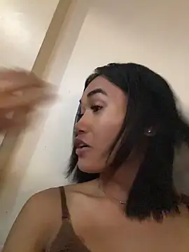 bigcock janine online show from June 18, 2026, 1:39 am