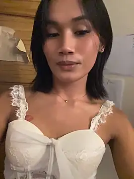 bigcock janine online show from June 23, 2026, 6:55 am