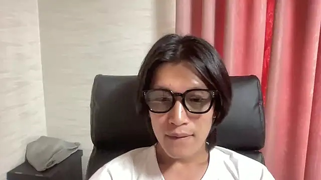 Snapshot of Ren-ohanashi chatting on July 29, 2026, 6:11 am Ren-ohanashi online show from July 29, 2026, 6:11 am