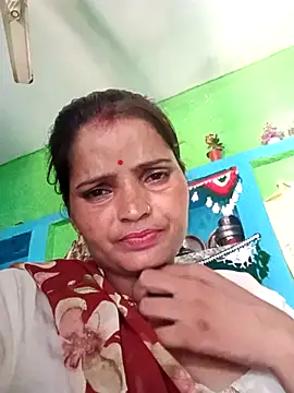 Snapshot of Divya_hot88 chatting on June 22, 2026, 5:26 am Divya hot88 online show from June 22, 2026, 5:26 am