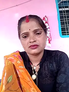 Snapshot of Divya_hot88 chatting on July 3, 2026, 10:54 am Divya hot88 online show from July 3, 2026, 10:54 am