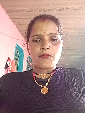 Snapshot of Divya_hot88 chatting on July 5, 2026, 3:45 am Divya hot88 online show from July 5, 2026, 3:45 am