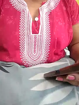 Snapshot of tamil_malluaunty chatting on July 7, 2026, 9:46 am tamil malluaunty online show from July 7, 2026, 9:46 am