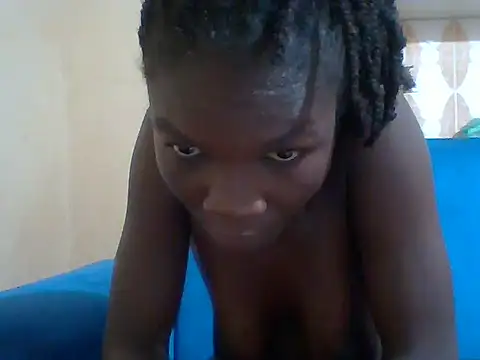 Snapshot of Skylark612 chatting on June 18, 2026, 4:13 am Skylark612 online show from June 18, 2026, 4:13 am