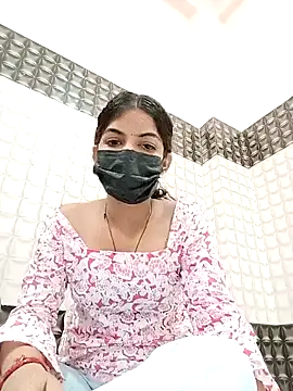 Snapshot of Love_siya chatting on May 31, 2026, 5:15 am Love siya online show from May 31, 2026, 5:15 am