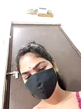 Snapshot of savita97567 chatting on July 18, 2026, 10:46 pm savita97567 online show from July 18, 2026, 10:46 pm
