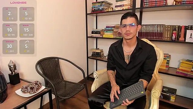 Snapshot of Jared_Cole chatting on July 10, 2026, 11:35 am Jared Cole online show from July 10, 2026, 11:35 am