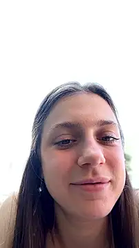 Snapshot of Eileenmurrr chatting on July 20, 2026, 6:28 am Eileenmurrr online show from July 20, 2026, 6:28 am