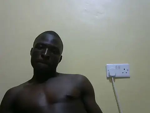 Snapshot of Loverguyke chatting on July 8, 2026, 7:29 pm Loverguyke online show from July 8, 2026, 7:29 pm