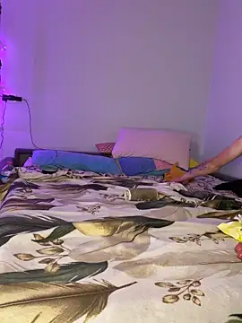 Crazycouplelive  online show from June 9, 2026, 9:04 pm