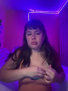 H0oneyBabyyy online show from August 4, 2026, 6:49 am